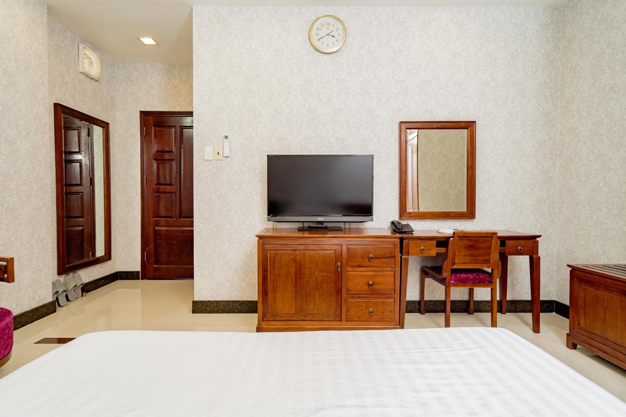 Ben Thanh Retreats Hotel Хошимин Екстериор снимка