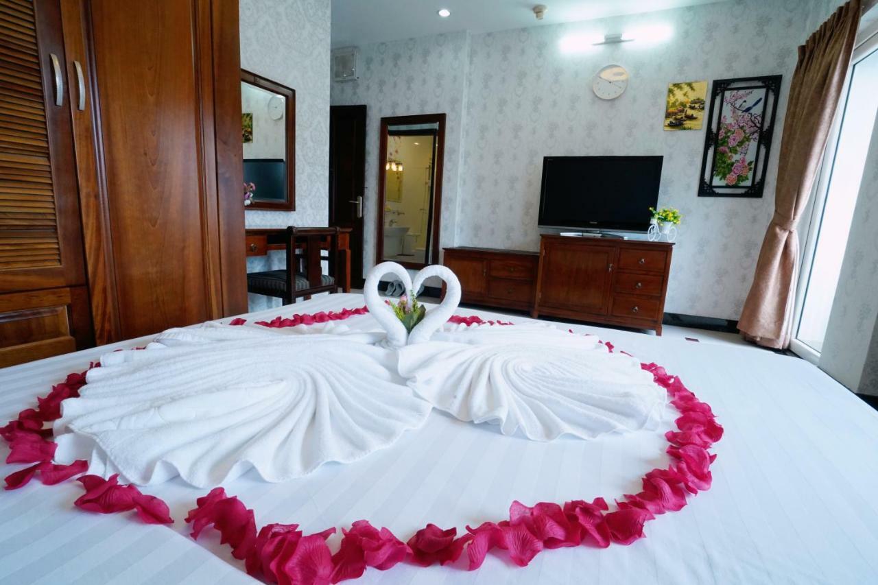 Ben Thanh Retreats Hotel Хошимин Екстериор снимка
