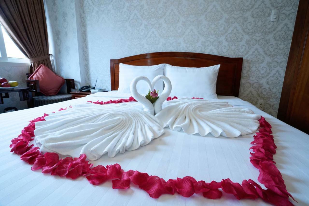 Ben Thanh Retreats Hotel Хошимин Екстериор снимка