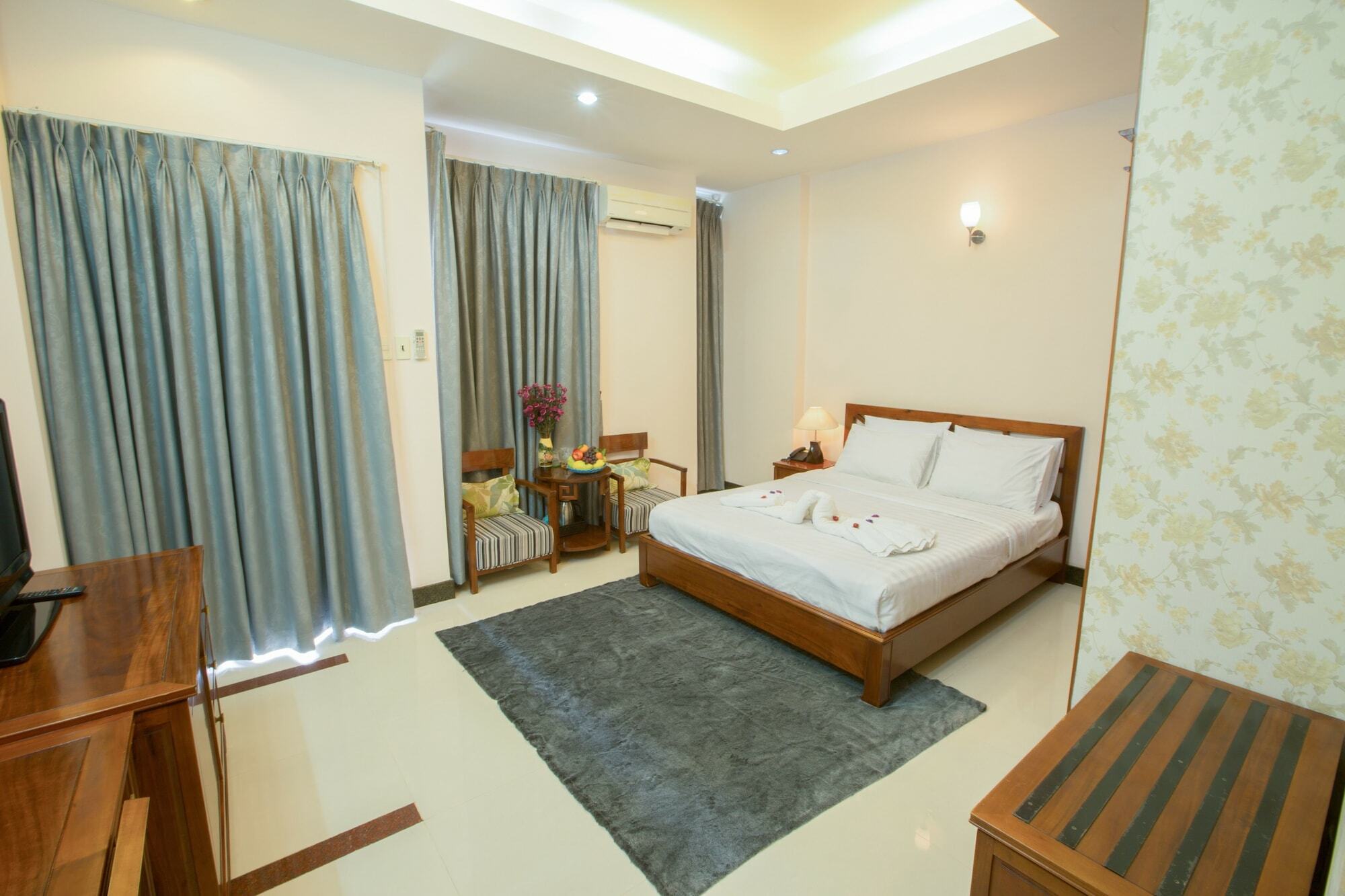 Ben Thanh Retreats Hotel Хошимин Екстериор снимка